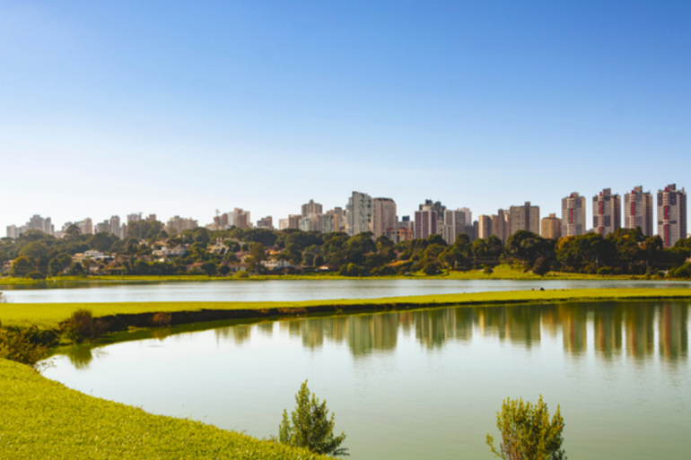 Desvendando os Segredos do Desenvolvimento Urbano no Paraná